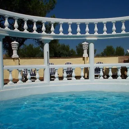 With Pool In Provence -villa Romantique Sleeps Up To 12+4 In Optional Villa *